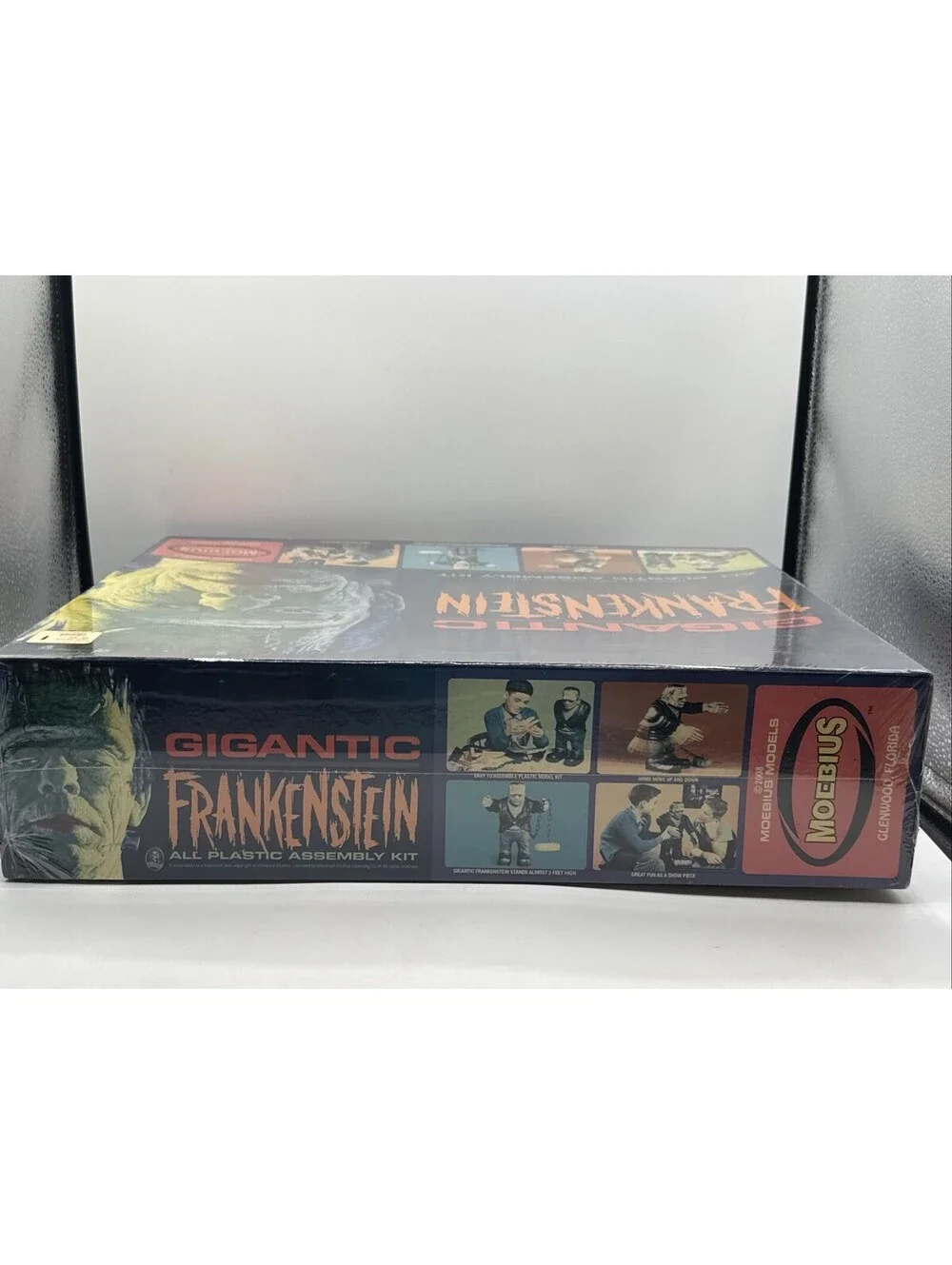 Moebius Universal Monsters Gigantic Frankenstein Plastic Model Kit 2008 New